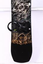 154 snowboard JONES MOUNTAIN TWIN 2024, CAMBER, Sport en Fitness, Snowboarden, Verzenden, Gebruikt, Board