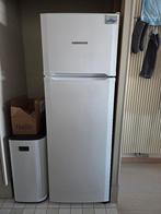 Ijskast met apart vriesvak, Elektronische apparatuur, Koelkasten en IJskasten, Ophalen, Zo goed als nieuw, Met aparte vriezer