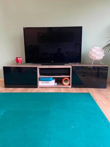 TV meubel Ikea beschikbaar voor biedingen