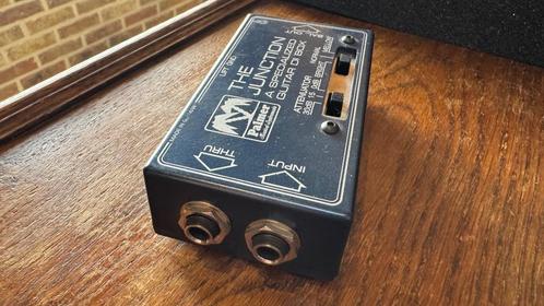The Junction DI Box (speakersimulator / Attenuator), Audio, Tv en Foto, Professionele apparaten, Gebruikt, Ophalen of Verzenden
