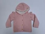 Mt 86 Roze gebreide fleece jasje met kap en ruches, Kinderen en Baby's, Babykleding | Maat 86, C&A, Meisje, Ophalen of Verzenden