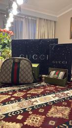 Gucci handtas en portemonnee, Handtassen en Accessoires, Portemonnees, Ophalen, Zo goed als nieuw