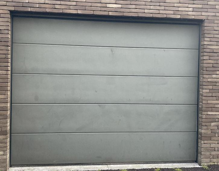 Garagepoort sectionaal electrische, Doe-het-zelf en Bouw, Overige Doe-Het-Zelf en Bouw, Zo goed als nieuw, Ophalen