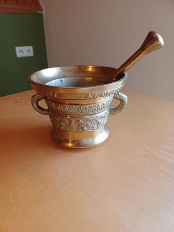 voorwerpen messing of brons beschikbaar voor biedingen