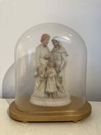 Beeld Heilige Familie in porselein in glazen stolp, Ophalen