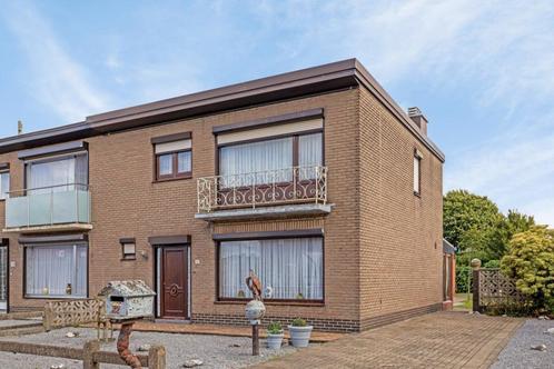 Maison familiale confortable avec 3 chambres et jardin dans, Immo, Maisons à vendre, Province de Limbourg, 200 à 500 m², F