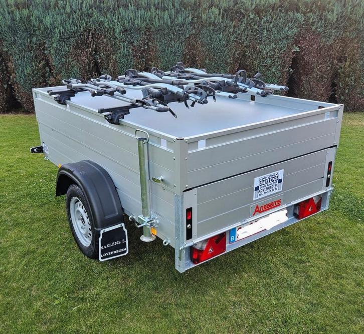 TE HUUR bagagewagen met 5x thule fietsendragers., Auto diversen, Aanhangers en Bagagewagens, Ophalen