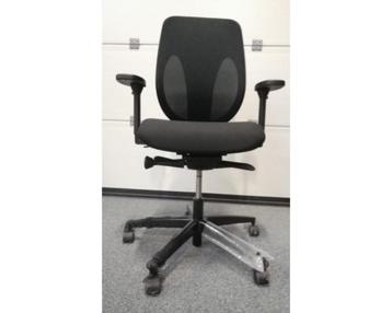Ergonomische bureaustoel Giroflex Model 353 beschikbaar voor biedingen