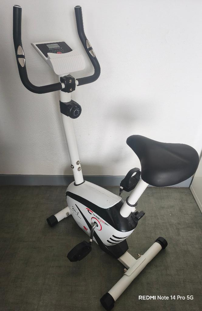 vélo d appartement, Sport en Fitness, Fitnessapparatuur, Zo goed als nieuw, Hometrainer, Ophalen
