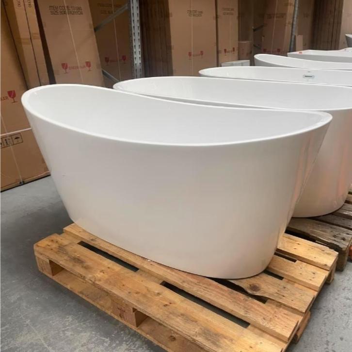 Showroommodel! Design vrijstaand ligbad Bad 150/70/60 nr68, Huis en Inrichting, Woonaccessoires | Overige, Nieuw, Ophalen