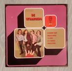 LP  De Strangers ‎– With Love From..., Cd's en Dvd's, Vinyl | Nederlandstalig, Ophalen of Verzenden, Gebruikt, 12 inch, Pop