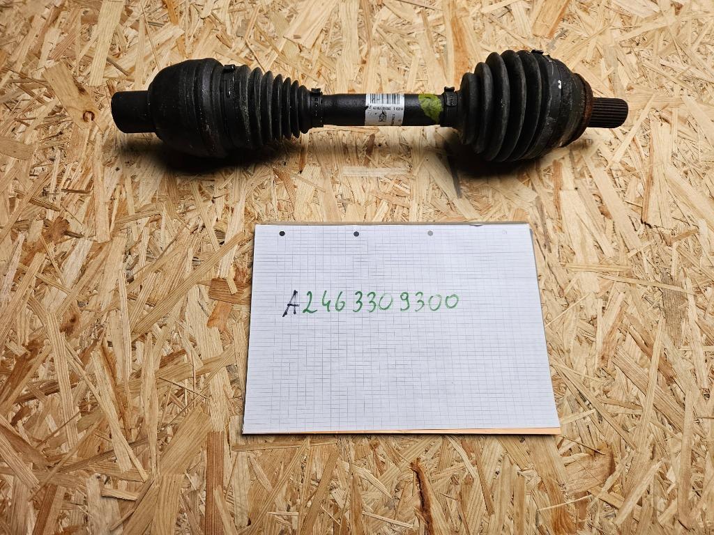 ARBRE DE TRANSMISSION MERCEDES B W246 W242 A2463309300, Autos : Pièces & Accessoires, Freins & Transmission, Mercedes-Benz, Utilisé