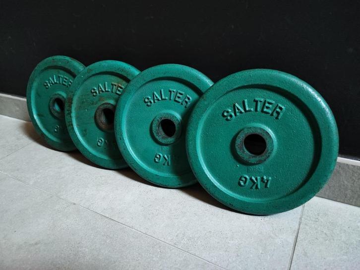 4 x 4kg Halterschijven van Salter (30mm)., Sport en Fitness, Fitnessmaterialen, Gebruikt, Halterschijven, Armen, Benen, Borst