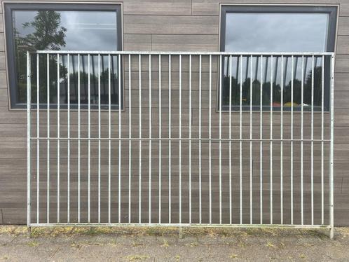 Hondenren (gegalvaniseerd) in zeer goede staat, Dieren en Toebehoren, Hondenhokken, Zo goed als nieuw, Hondenkennel, 100 cm of meer