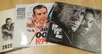 BOEK No time to die 007+ 3 James Bond kalenders 39 posters, Ophalen of Verzenden, Zo goed als nieuw, Film- of Tv-bewerking
