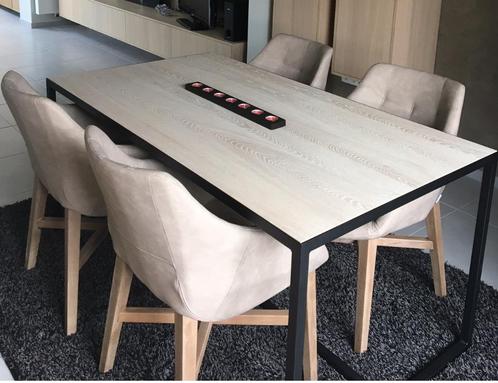 Leuke tafel met stoelen in zeer goede staat!, Huis en Inrichting, Complete eetkamers, Zo goed als nieuw, 4 tot 6 stoelen, Ophalen