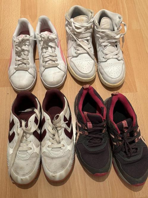 Lot de baskets de marque en bon état, Kinderen en Baby's, Kinderkleding | Schoenen en Sokken, Gebruikt, Sportschoenen, Ophalen