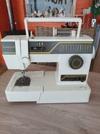 Machine a coudre, Hobby en Vrije tijd, Naaimachines en Toebehoren, Ophalen, Zo goed als nieuw
