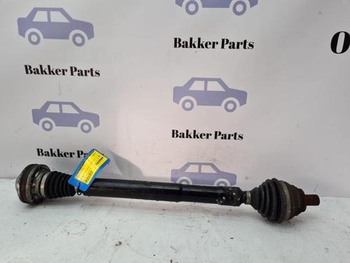 Aandrijfas rechts-voor van een Volkswagen Golf, Auto-onderdelen, Remmen en Aandrijving, Volkswagen, Gebruikt, 3 maanden garantie