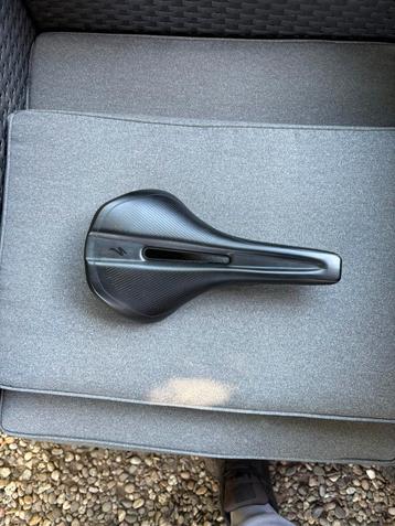 Specialized zadel 155mm carbon rails beschikbaar voor biedingen