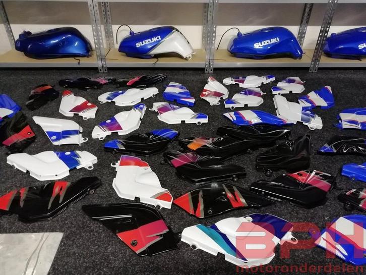 Frame cover rechts Suzuki GSX-R 600w 750w 1100w kuip kap kui, Motoren, Onderdelen | Suzuki, Gebruikt, Ophalen of Verzenden