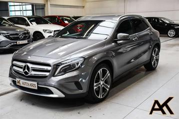 Mercedes-Benz GLA 180 AMG-Line - LEDER / NAVI / BLUETOOTH / 