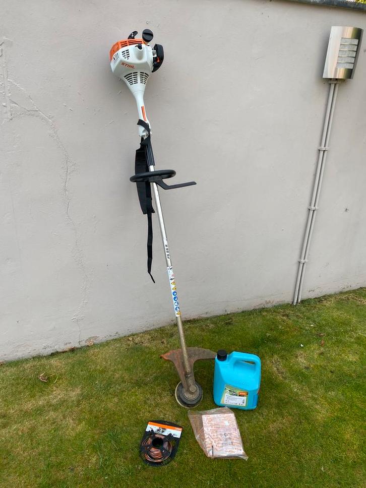 Stihl FS 55 R bosmaaier, Tuin en Terras, Bosmaaiers, Zo goed als nieuw, Benzine, Ophalen