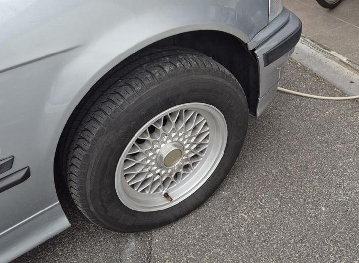 4x BMW Style 5 (7Jx15) velgen met banden (205/65), Auto-onderdelen, Banden en Velgen, Banden en Velgen, Zomerbanden, 15 inch, 205 mm
