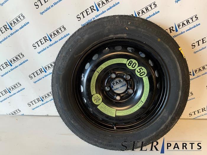 Roue de secours d'un Mercedes C-Klasse, Autos : Pièces & Accessoires, Pneus & Jantes, Jante(s), Véhicule de tourisme, Utilisé