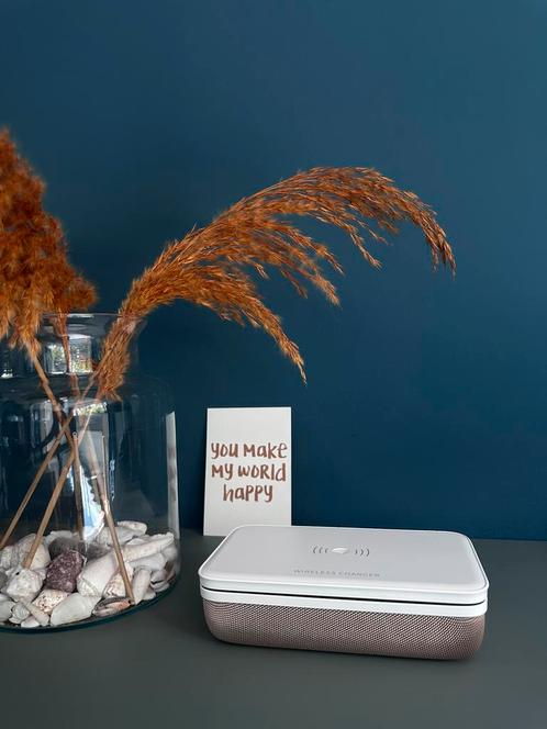 Boxy : stérilise & recharge ton tél en un seul geste, Elektronische apparatuur, Persoonlijke Verzorgingsapparatuur, Nieuw, Overige typen