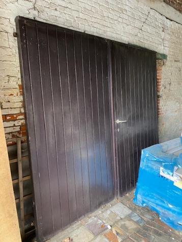 Dubbele houten meranti poort beschikbaar voor biedingen
