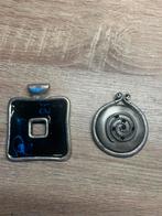 2 zilveren hangers voor een ketting, Ophalen of Verzenden, Zo goed als nieuw, Zilver, Overige kleuren