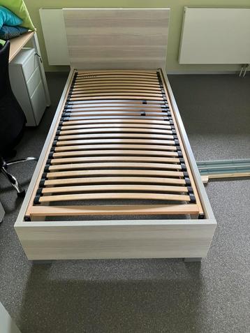 Eenpersoons bed 90x200, Enlèvement, Comme neuf, Une personne