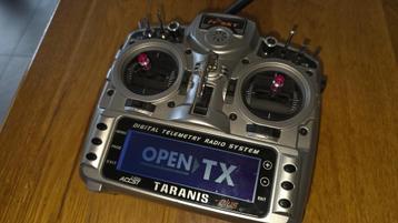 Matériel divers Drone Taranis Fatshark Catalyst Machineworks