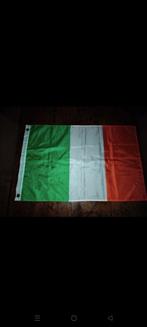 Vlag Italië, Diversen, Ophalen of Verzenden, Zo goed als nieuw