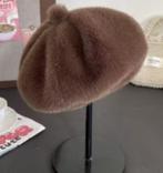 Prachtige dames baret van pluche voor de winter, Kleding | Dames, Mutsen, Sjaals en Handschoenen, Ophalen of Verzenden, Nieuw