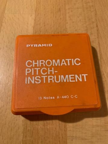 Diapason chromatique Pyramid vintage beschikbaar voor biedingen