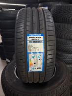 22540r18 Toyo Nieuwe banden, Ophalen, Zo goed als nieuw