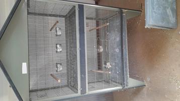 Vogelkooien  beschikbaar voor biedingen