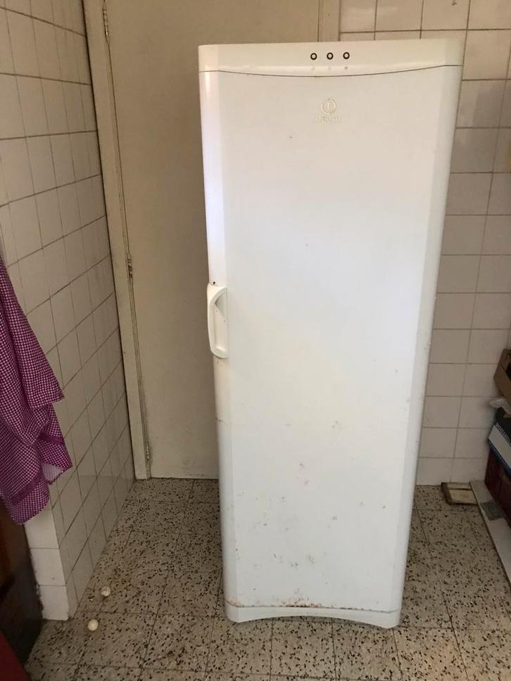 INDESIT Congélateur FRIDGE FREEZER FRIGO, Electroménager, Congélateurs, Utilisé, Congélateur, Congélateur, Enlèvement