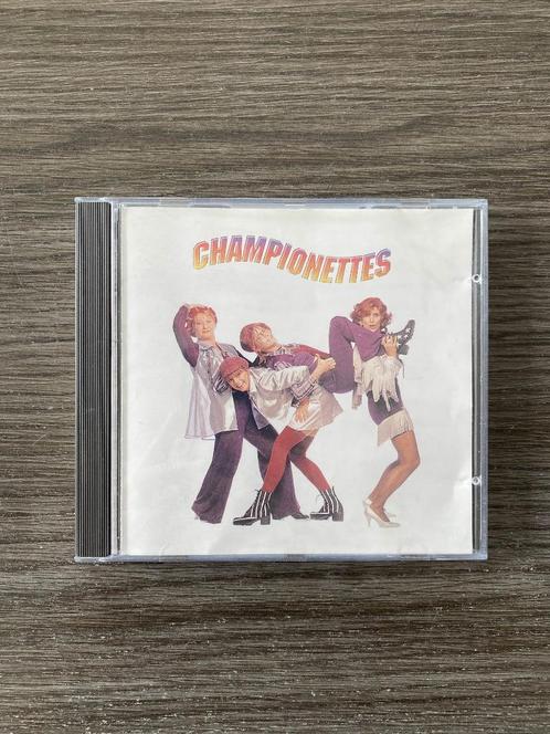 CD The Championettes (FC De Kampioenen), Cd's en Dvd's, Cd Singles, Gebruikt, Pop, 6 singles of meer, Ophalen