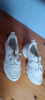 Baskets - Pointure 38, Kleding | Dames, Schoenen, Ophalen, Marquiiz, Wit, Zo goed als nieuw