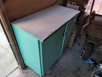 Garage kast beschikbaar voor biedingen
