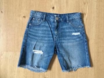 C&A, jeans short (verstelbare rekker) 146 beschikbaar voor biedingen