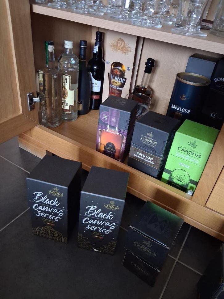 Collectie gouden Carolus whisky ongeveer 30 flessen, Verzamelen, Biermerken, Nieuw, Flesje(s), Overige merken, Ophalen