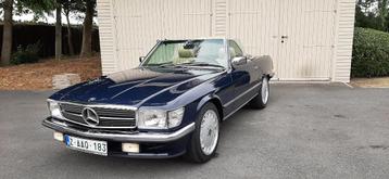 MERCEDES 560 SL V 8 .UNIEK IN NIEUWSTAAT EN OLDTIMER GEKEURD beschikbaar voor biedingen