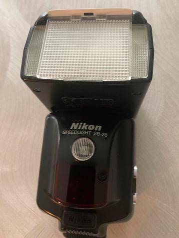 Nikon speedlicht prijs bespreekbaar beschikbaar voor biedingen