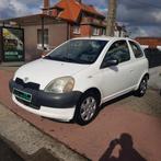 Toyota yaris Essence//Benzine, Te koop, Bedrijf, Benzine