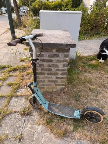 Trotinette pliable non électrique beschikbaar voor biedingen