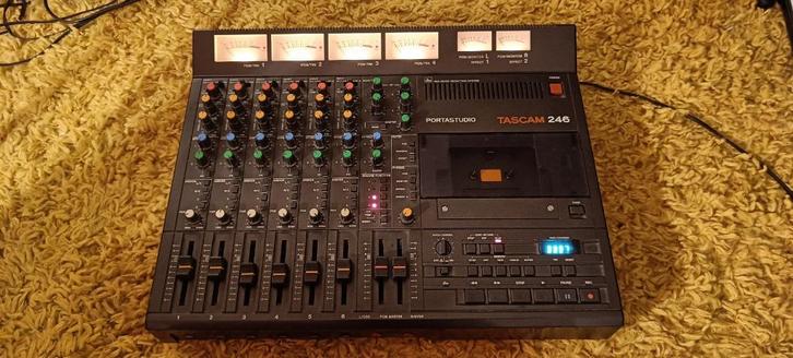 vintage Tascam 246 4 track + RC71 remote, Muziek en Instrumenten, Mengpanelen, Gebruikt, 5 tot 10 kanalen, Ophalen of Verzenden